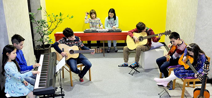 Dečiji orkestar Muzika sveta